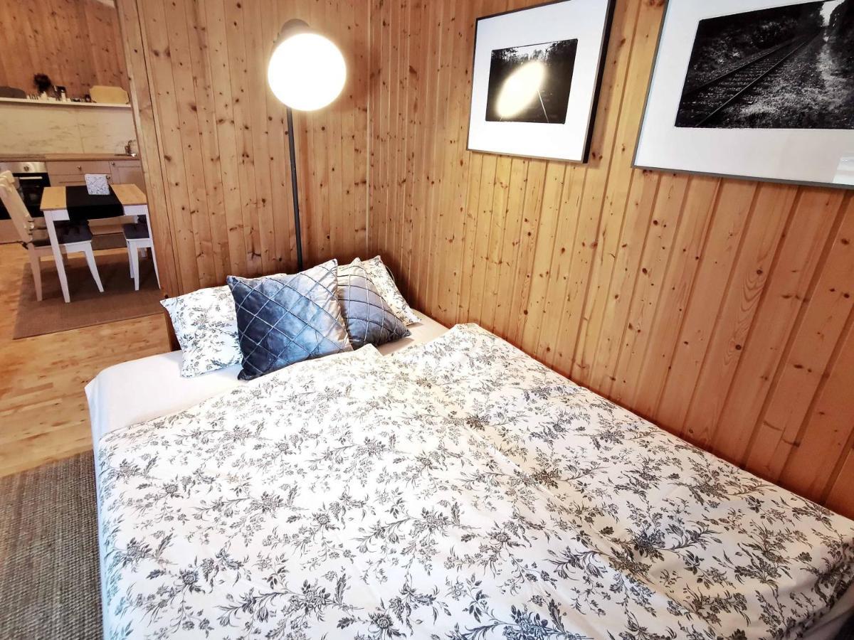 Ferienwohnung Himmelberg 80M2 In Der Altstadt Und Toll Fuer Familien Klagenfurt am Woerthersee ภายนอก รูปภาพ