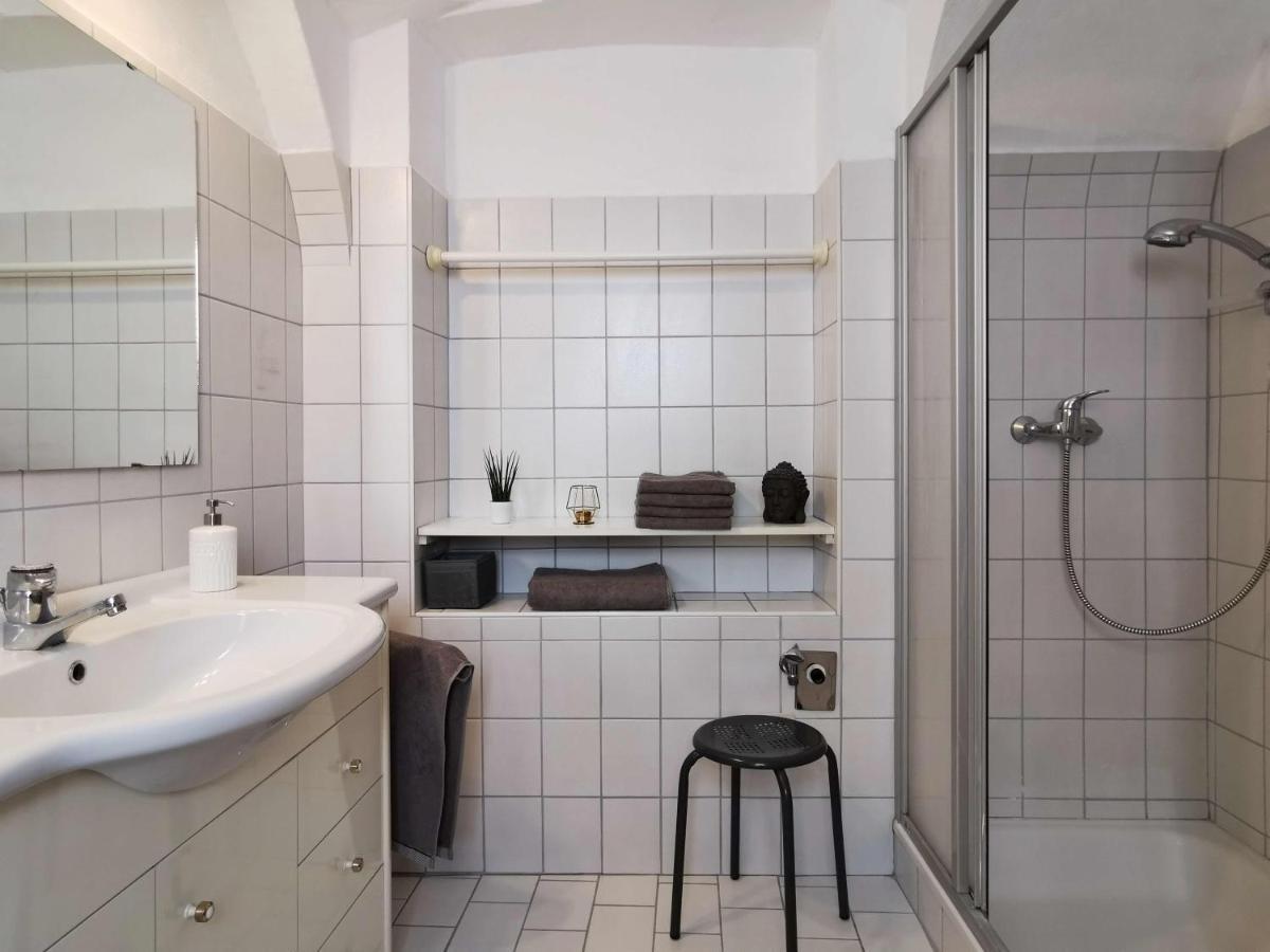 Ferienwohnung Himmelberg 80M2 In Der Altstadt Und Toll Fuer Familien Klagenfurt am Woerthersee ภายนอก รูปภาพ
