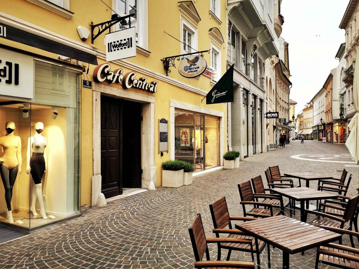 Ferienwohnung Himmelberg 80M2 In Der Altstadt Und Toll Fuer Familien Klagenfurt am Woerthersee ภายนอก รูปภาพ