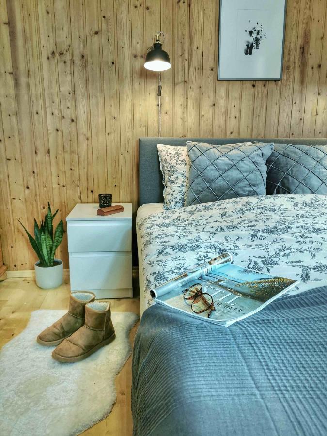 Ferienwohnung Himmelberg 80M2 In Der Altstadt Und Toll Fuer Familien Klagenfurt am Woerthersee ภายนอก รูปภาพ