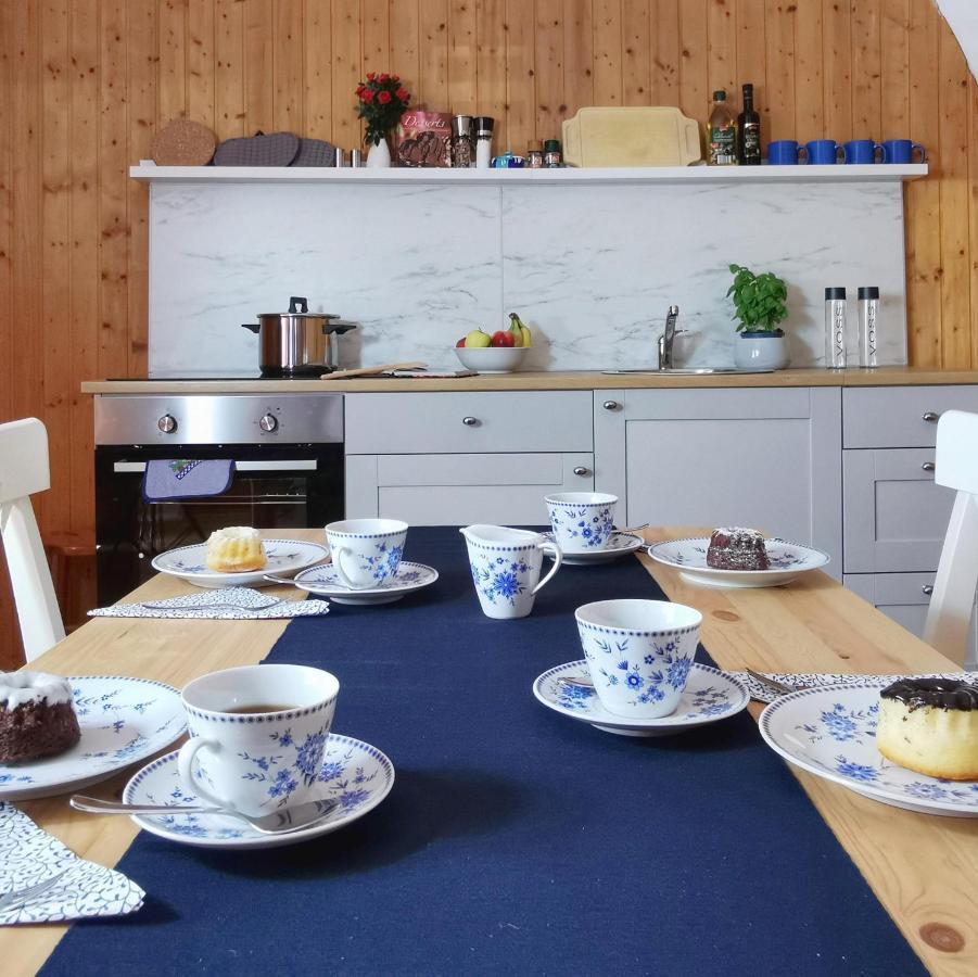 Ferienwohnung Himmelberg 80M2 In Der Altstadt Und Toll Fuer Familien Klagenfurt am Woerthersee ภายนอก รูปภาพ
